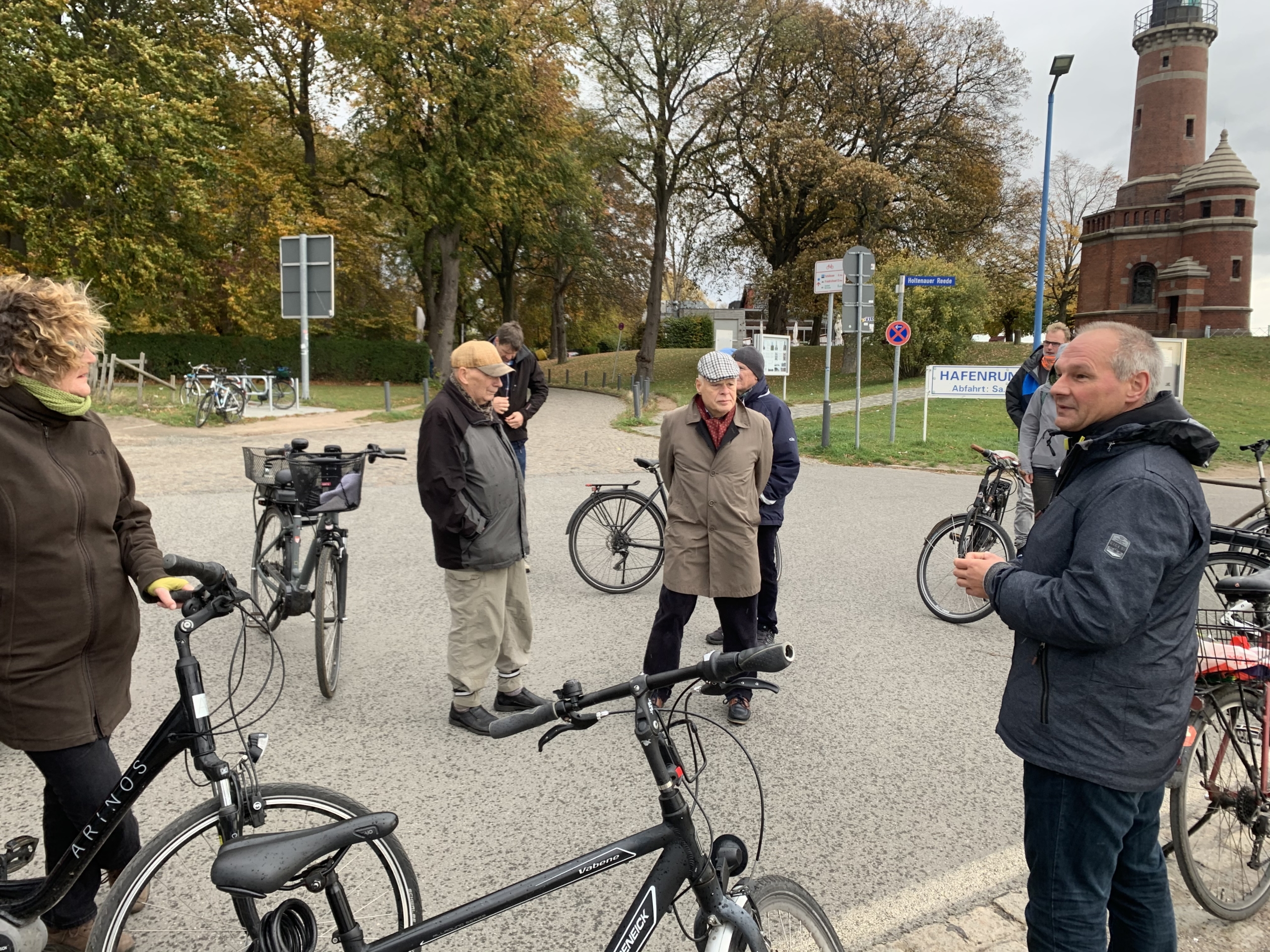 Rückblick auf unsere politische Radtour durch Friedrichsort und Gewinnspiel  - Mathias Stein, MdB